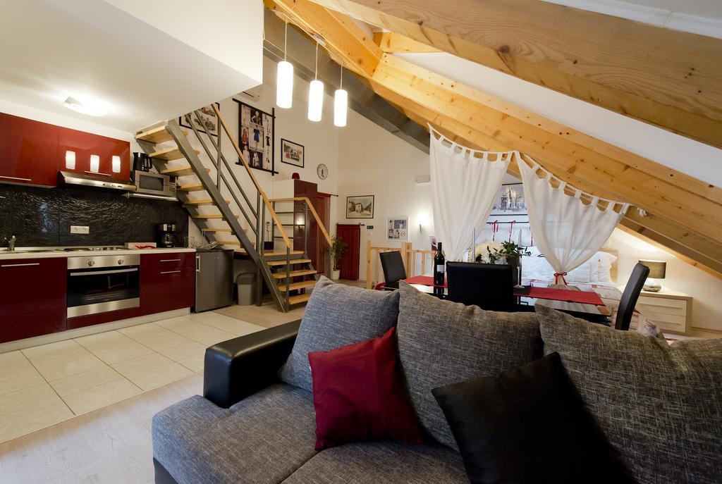 Apartment Mishel ดูบรอฟนิก ภายนอก รูปภาพ